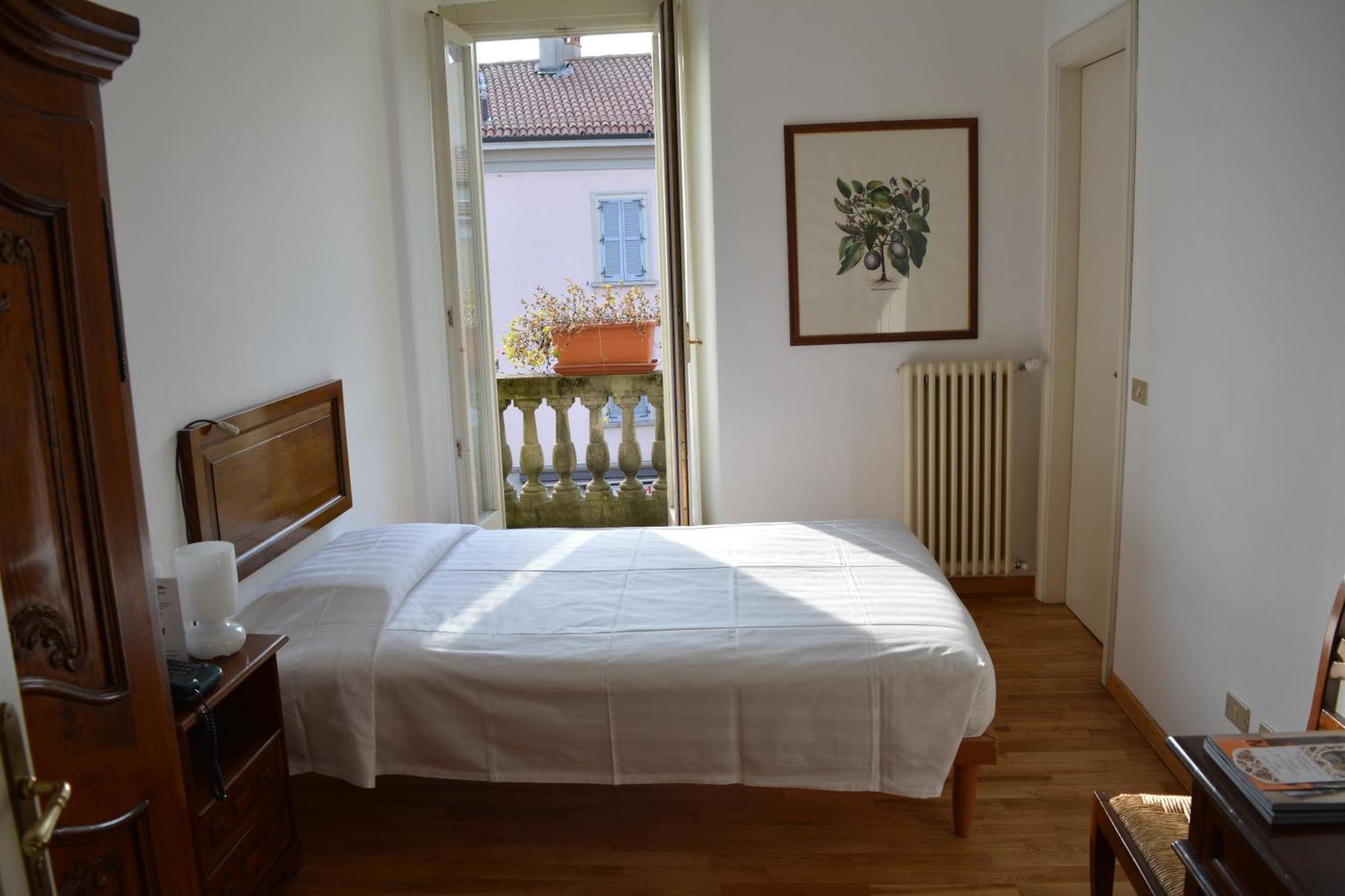 Albergo Bologna Varese Quarto foto